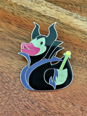 Disney Maleficent Rubber Duck Pin - Ducks of Disney Series 2 Black & Green